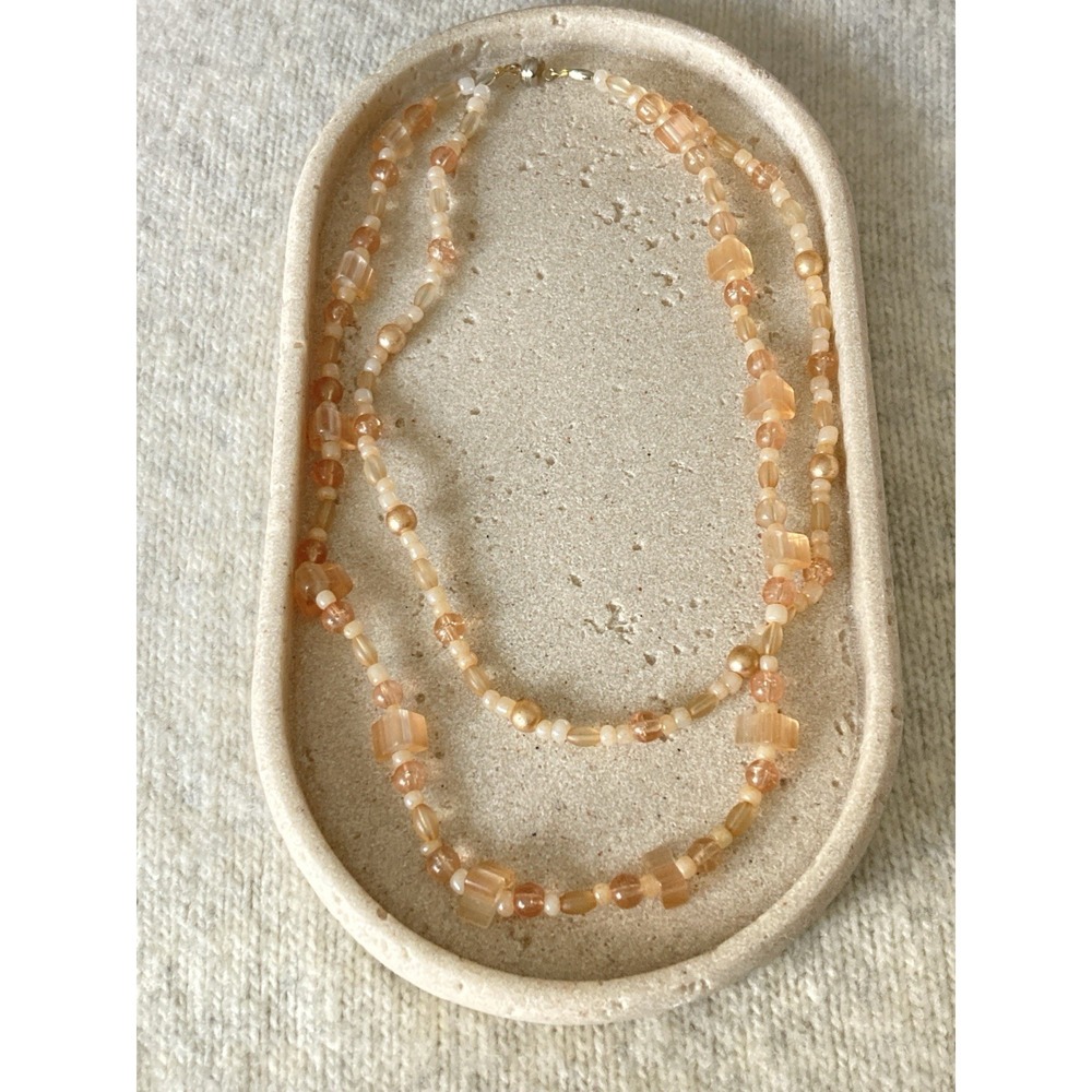 Romantic Lucite Bead Collar Necklace Cream Gold Tone Pretty In Peach Magnetic